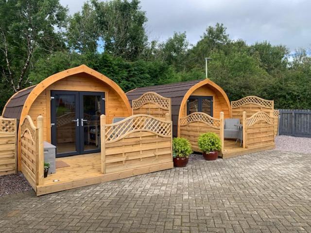 Conifer Cabins Fort William Exterior photo