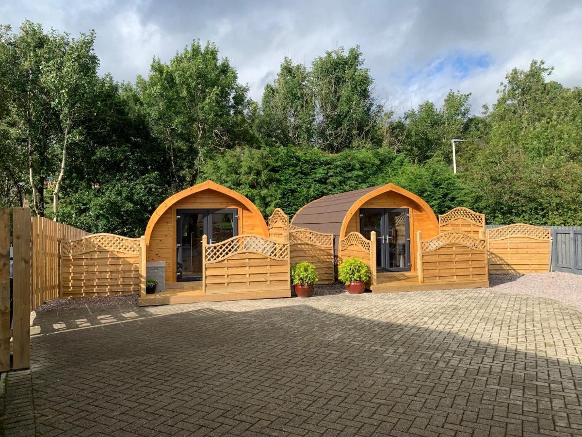 Conifer Cabins Fort William Exterior photo