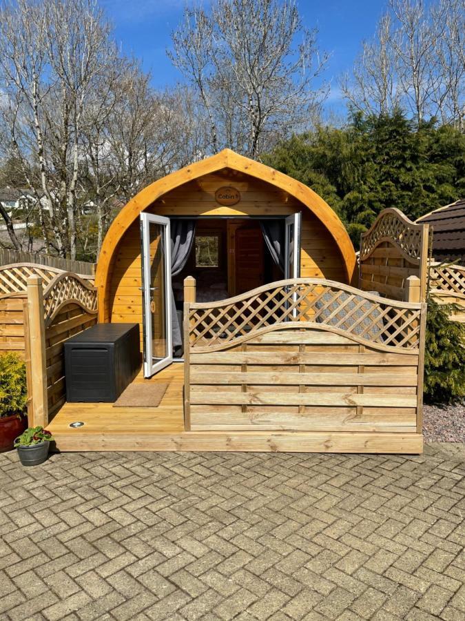 Conifer Cabins Fort William Exterior photo